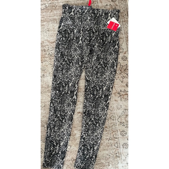Spanx faux leather snake shine leggings. - Picture 3 of 3